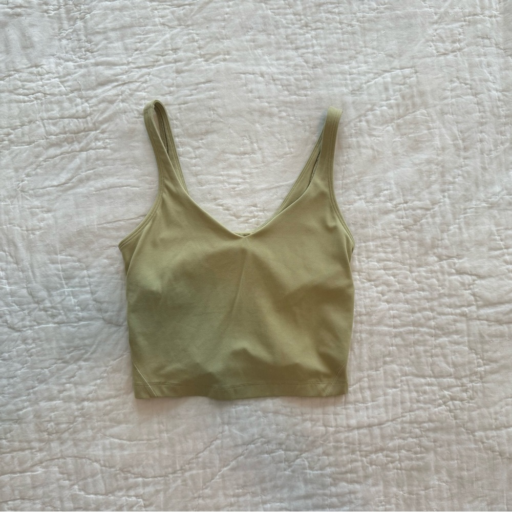 LULULEMON CROPPED TANK